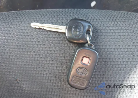 2008 Toyota Matrix Xr из США, поврежденный, VIN 2T1KR30E88C711331